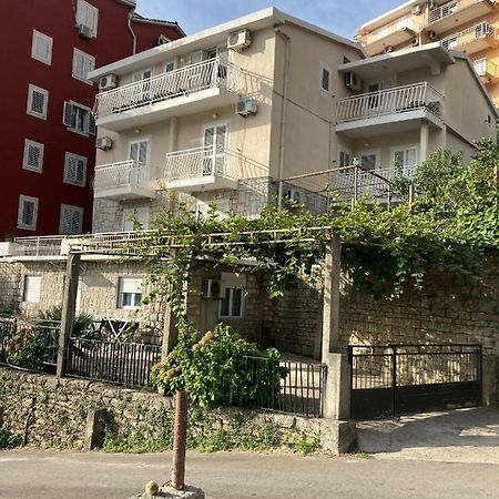 Guest House Garden Budva Luaran gambar