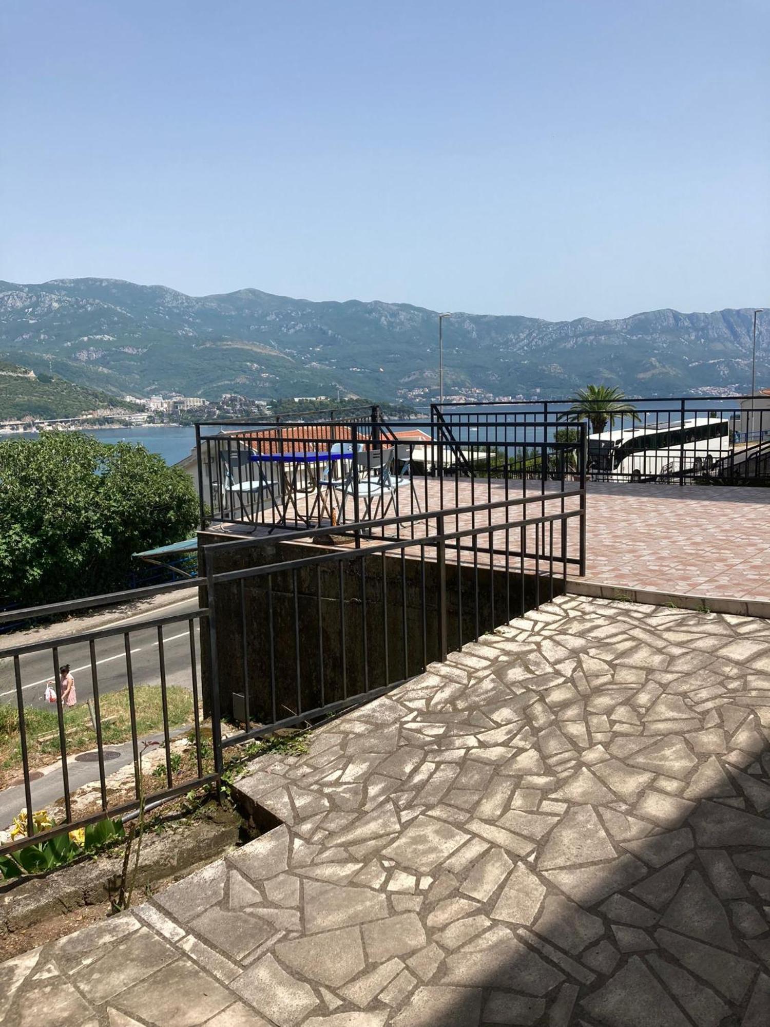 Guest House Garden Budva Luaran gambar